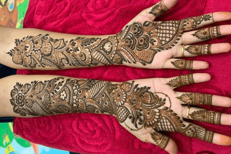 mehendi design bel: Elegant Floral Trails That Never Go Out of Style